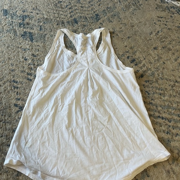 Lululemon love tank top pleated El Segundo, ca Southbay logo size 8 - Picture 2 of 3